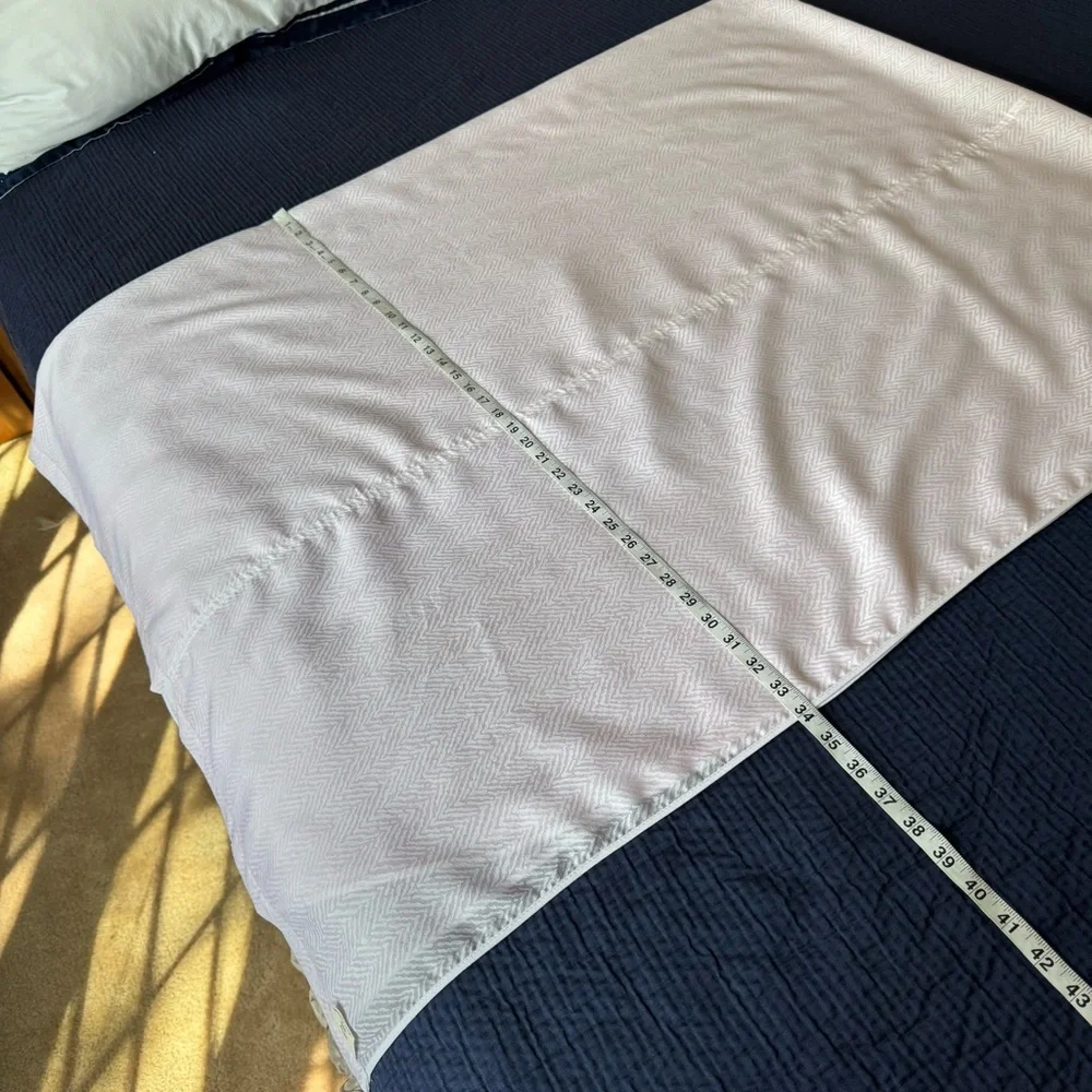 John Matouk Egyptian Cotton Twin Size Flat Sheet + 2 Standard Pillowcases Set